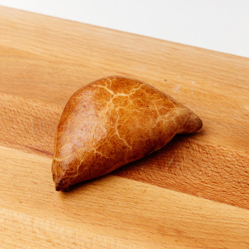 Пирог бездрожевой с курицей и грибами 60г