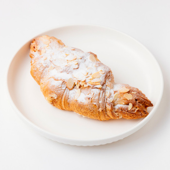 Круассан с миндальным кремом 175г