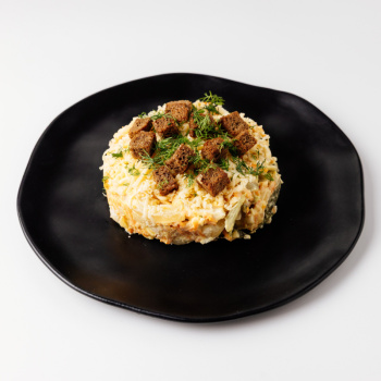 Салат Обжорка с курицей, 100г
